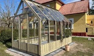 Montering av växthus i Bara