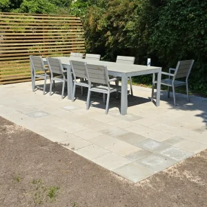 Plattsättning hos BRF Rydbergshill i Malmö